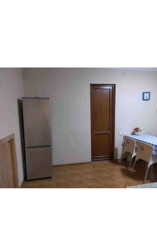 Geo Kutaisi Apartment ภายนอก รูปภาพ