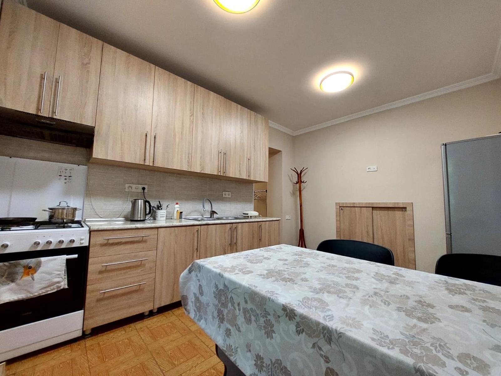 Geo Kutaisi Apartment ภายนอก รูปภาพ